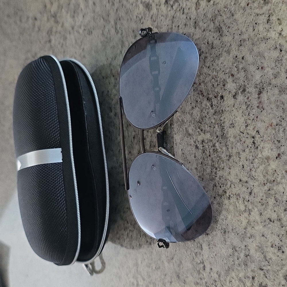 Mercedes Benz Logo Stylish Black Aviator Sunglasses with Case